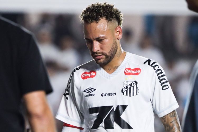 im电竞官网-还能去世界杯吗？34岁内马尔身价停止下跌仍1000万欧 同龄人中第6